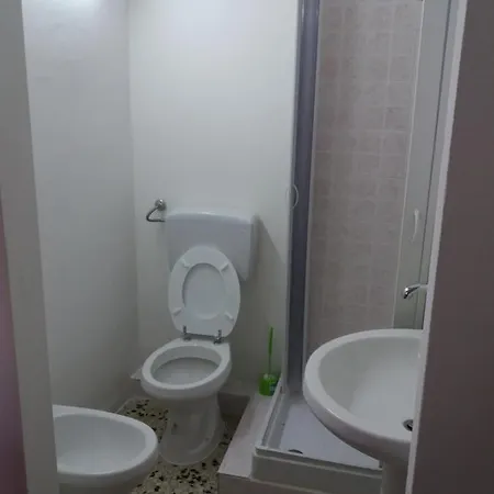 Desire'- Le Caprice Pensionat