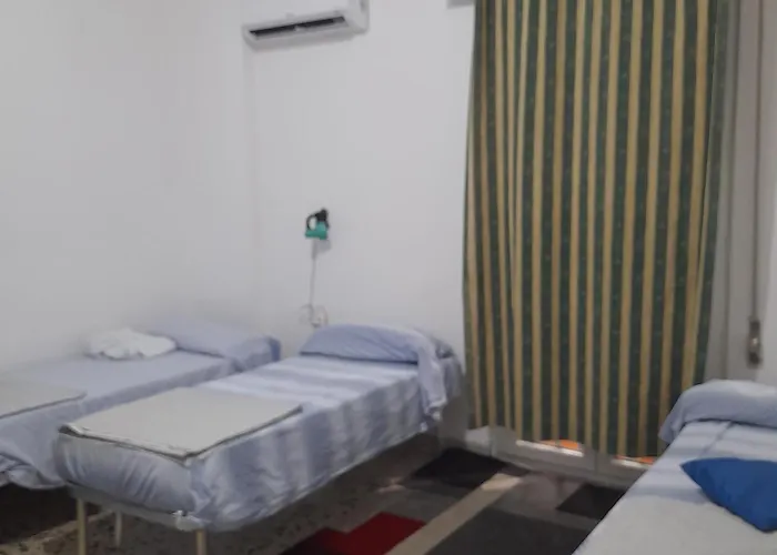 Desire'- Le Caprice 2* Palermo