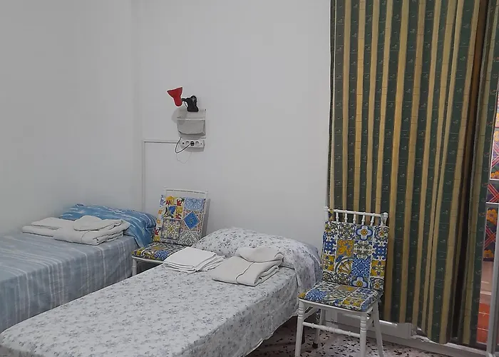 Desire'- Le Caprice 2* Palermo